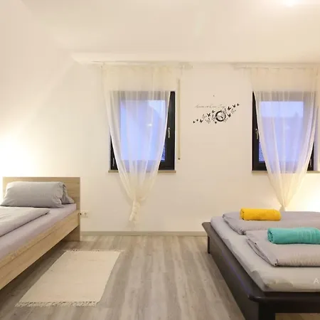 Nice One Frauenaurach Apartman